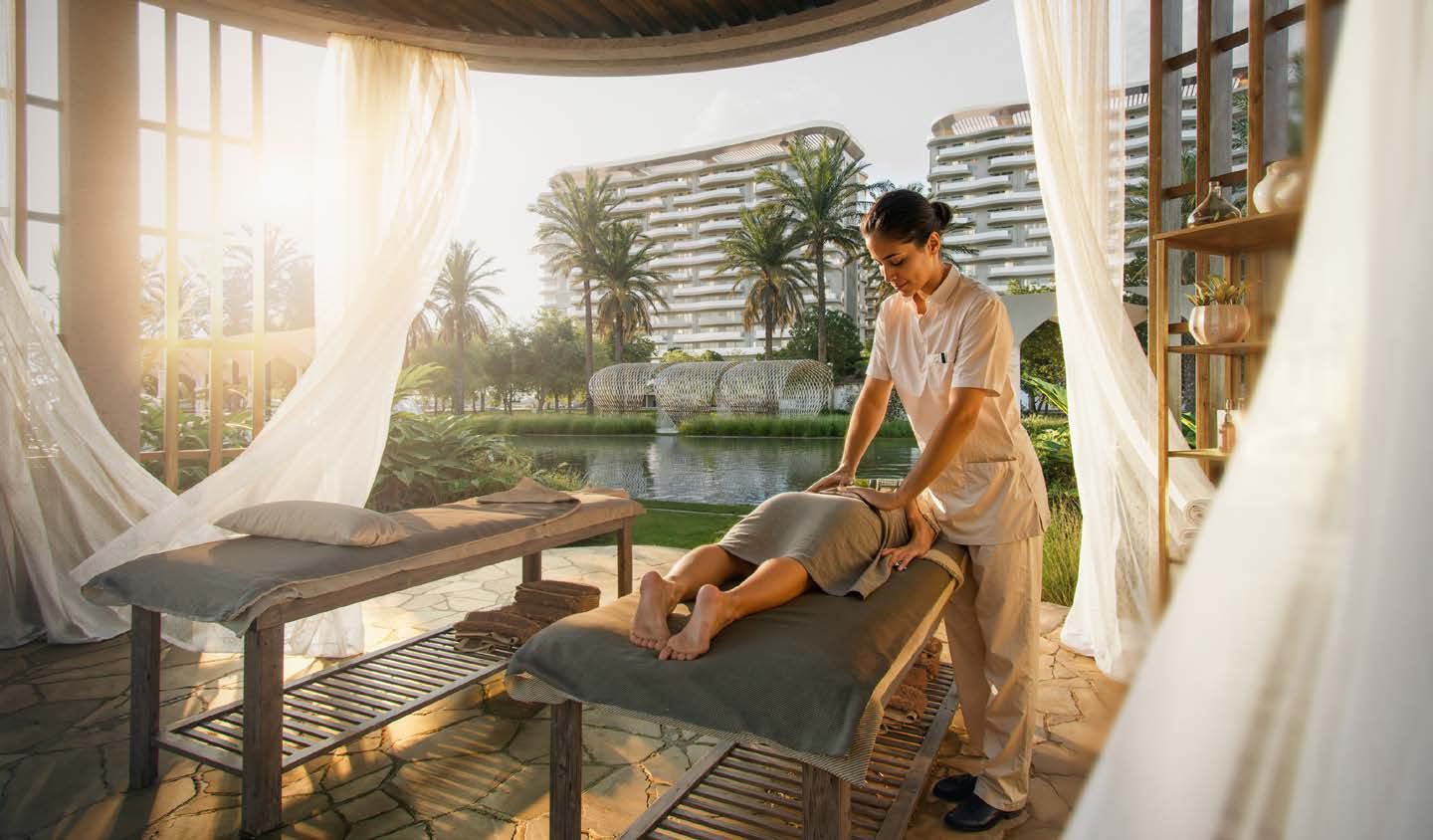 Sorrento, DAMAC Lagoons: spa al aire libre